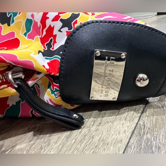 🌸💐Le Tennaur Colorful Bouquet Print Hobo Purse -🌸💐 - Picture 8 of 15